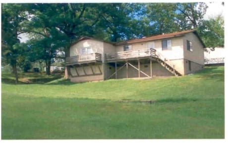 Executive Cottage - rear exterior.